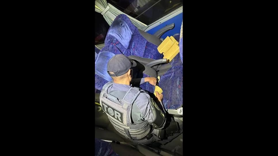 PASSAGEIRA BOLIVIANA É PRESA COM MAIS DE 11KG DE PASTA BASE DE COCAÍNA EM ÔNIBUS INTERESTADUAL, EM PRESIDENTE VENCESLAU