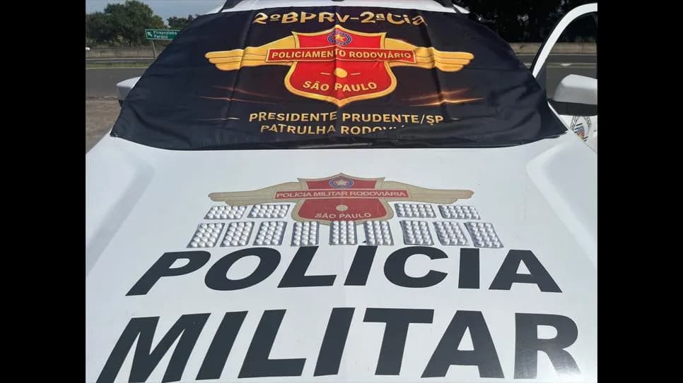 FISCALIZAÇÃO APREENDE QUASE 200 COMPRIMIDOS ESTIMULANTES À BASE DE ANFETAMINA CONHECIDOS COMO ‘REBITES’ COM CAMINHONEIRO EM PIRAPOZINHO