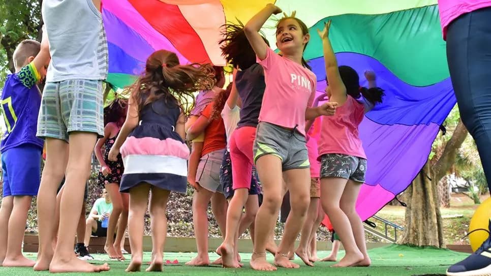 SESC THERMAS DE PRESIDENTE PRUDENTE SEDIA VIVÊNCIA GRATUITA 'QUINTAL DO BRINCAR' NESTE DOMINGO