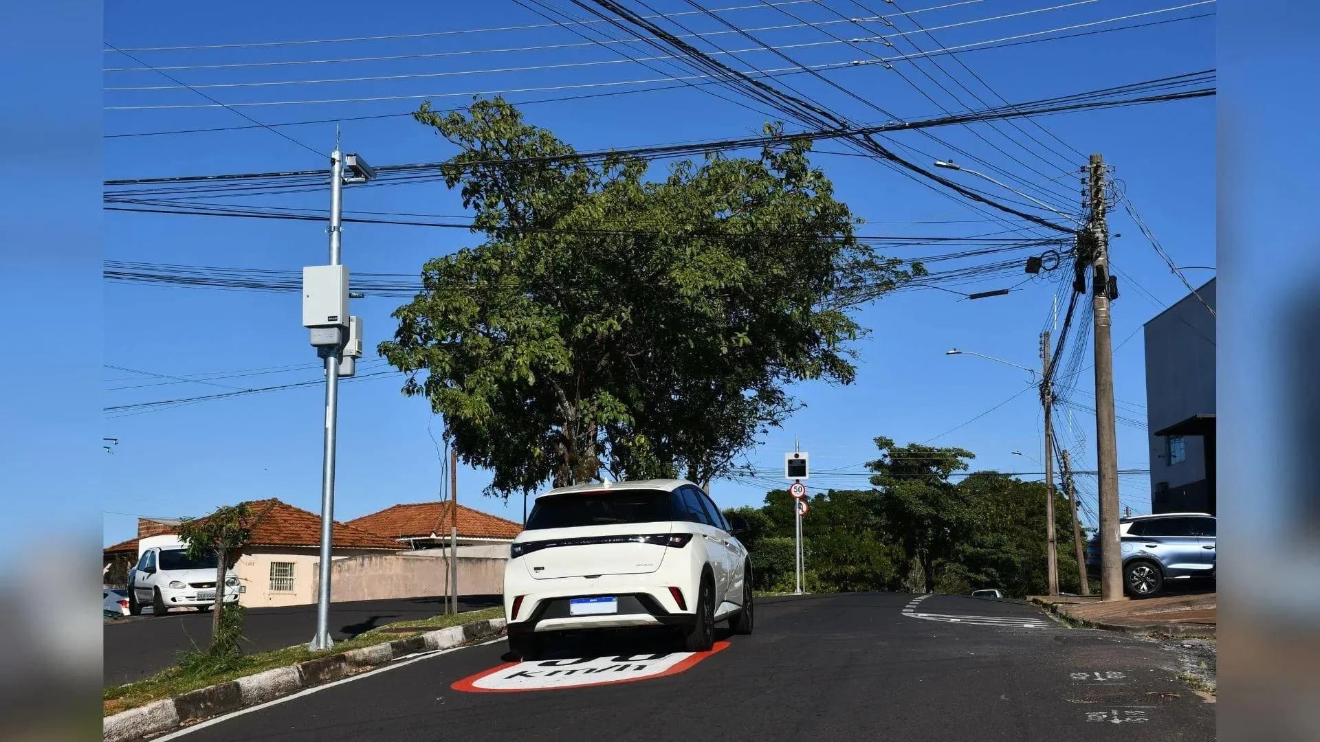 FURTO DE FIAÇÃO ADIA INÍCIO DA OPERAÇÃO DE RADAR NA AVENIDA BISPO MAROCHI EM PRESIDENTE PRUDENTE