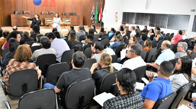 PREFEITURA DE PRESIDENTE PRUDENTE CAPACITA ENTIDADES SOCIAIS SOBRE NOVAS REGRAS PARA EMENDAS IMPOSITIVAS