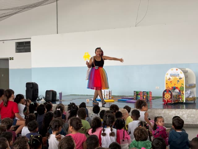 ESCOLAS MUNICIPAIS DE PP RECEBE DOAÇÕES DE MATERIAIS DO PROJETO ESTANTE DE HISTORINHAS